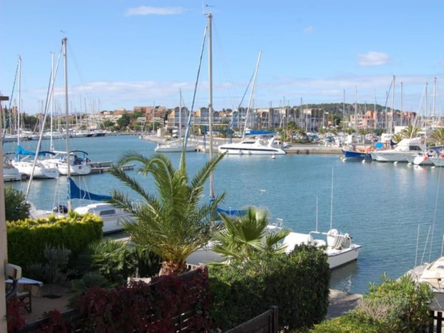 L'Escapade : Charmant T2 -Parking Gratuit, Piscine, Wifi, Clim Gruissan Extérieur photo