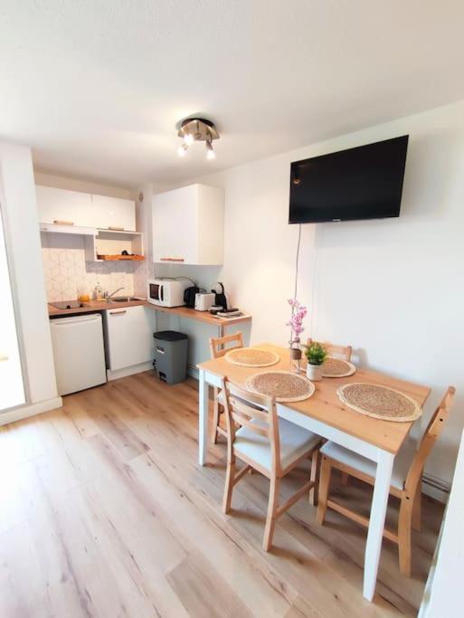 L'Escapade : Charmant T2 -Parking Gratuit, Piscine, Wifi, Clim Gruissan Extérieur photo